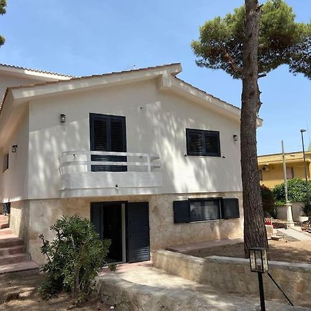 Casa Vacanze Amiche Del Mare Pulsano Zewnętrze zdjęcie