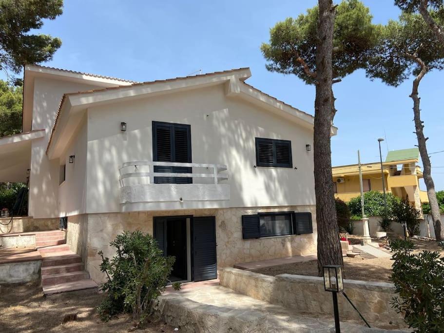 Casa Vacanze Amiche Del Mare Pulsano Zewnętrze zdjęcie